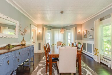 526 Mammoth Rd, Londonderry, NH 03053 - photo 6