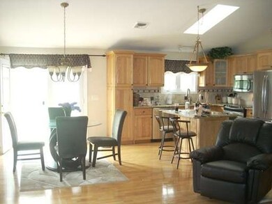 156 Wordell St, South Dartmouth, MA 02748 - photo 6