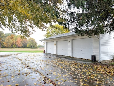 1813 Littles Rd, Arcanum, OH 45304 - photo 4