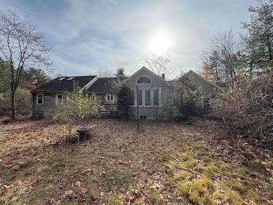 20 Locke Mill Dr, Litchfield, NH 03052 - photo 4