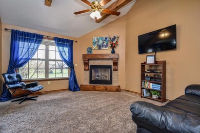 998 W Pembrook Ave-6
