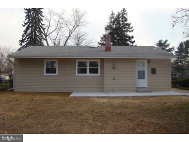 406 Hickory Ln, Mount Laurel, NJ 08054 - photo 5