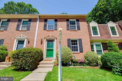 6413 Old Scotts Ct, Springfield, VA 22152 - photo 2