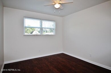 6714 Peter Rabbit Dr N, Jacksonville, FL 32210 - photo 7