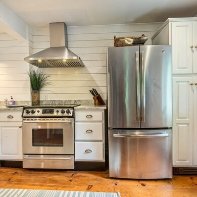 97 Conant St, Danvers, MA 01923 - photo 7