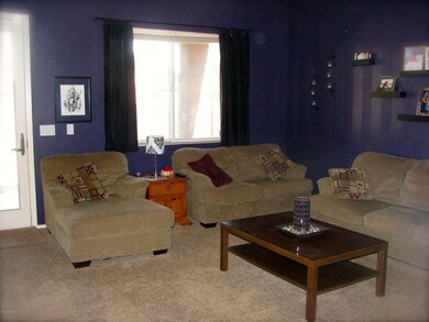 Spacious Familly Room