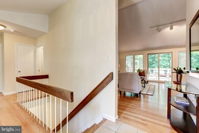 15017 Good Meadow Ct, North Potomac, MD 20878 - photo 4