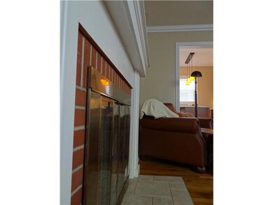 834 S Cassingham Rd, Columbus, OH 43209 - photo 5