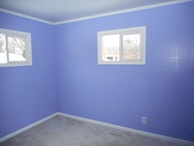 503 Waco Ln, Carpentersville, IL 60110 - photo 5