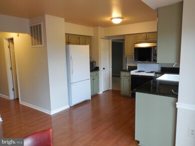 137 Prides Crossing, Shenandoah Junction, WV 25442 - photo 3