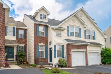 5631 Spring Ridge Dr W, Macungie, PA 18062 - photo 4