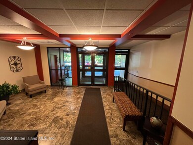3465 Amboy Rd unit 1K, Staten Island, NY 10306 - photo 3