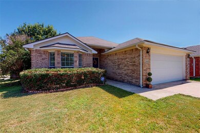 3414 Austin St, Gainesville, TX 76240 - photo 5