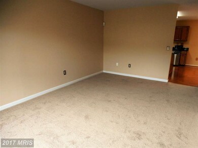 204 Royal Oak Ct unit 50, Odenton, MD 21113 - photo 3
