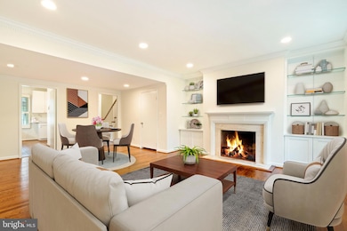 3533 Hamlet Place, Chevy Chase, MD 20815 - photo 4