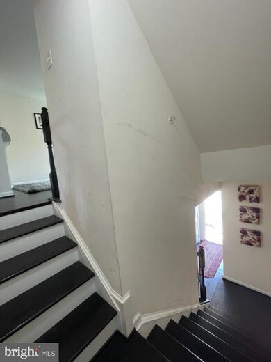 2526 Rolling Forest Dr, Hanover, MD 21076 - photo 6