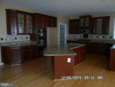 7610 Clare Ct, Laurel, MD 20707 - photo 6