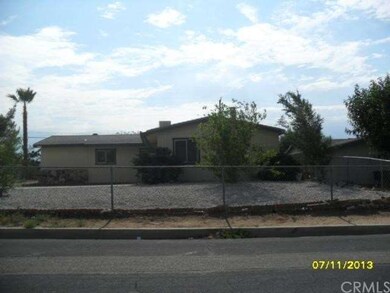 14452 Mojave Ln, Victorville, CA 92395 - photo 2