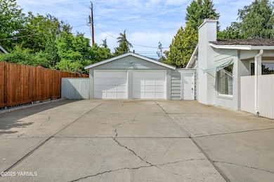 4405Summitview_