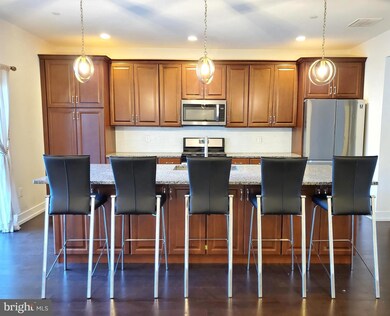 604 Lakeview Ct unit 19 UPPER, King of Prussia, PA 19406 - photo 3