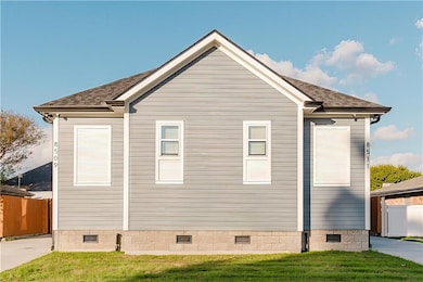 8509 11 Regiment Dr, Chalmette, LA 70043 - photo 2