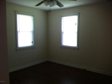 5156 Sunderland Rd, Jacksonville, FL 32210 - photo 5