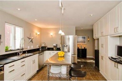 35 Walter St, Roslindale, MA 02131 - photo 5