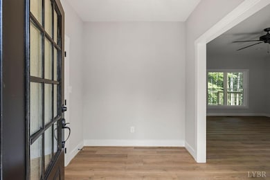 2212 Cambridge Place, Lynchburg, VA 24503 - photo 3