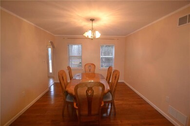 523 Adie Dr Effort-Dining Room