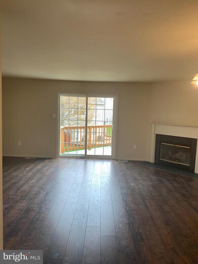 4800 Congress Ct, North Wales, PA 19454 - photo 7