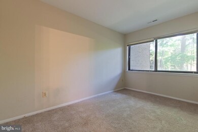 11200 Chestnut Grove Square unit 103, Reston, VA 20190 - photo 7