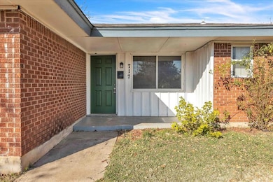 717 NE 37th St, Oklahoma City, OK 73105 - photo 3