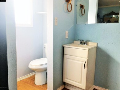 5010 North Douglas Hwy #16 - Bathroom -