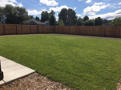 1058 YARD