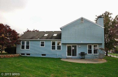 8217 Hammond Branch Way, Laurel, MD 20723 - photo 3