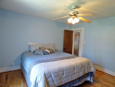 1522 Hickory St, Niles, MI 49120 - photo 5