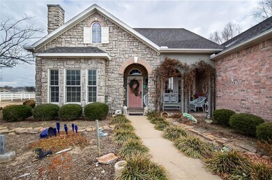 1912 Harris Dr, Fayetteville, AR 72701 - photo 3