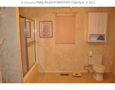 Main Level Bathroom.