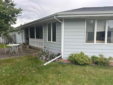 4003 Mackinac Dr, Janesville, WI 53546 - photo 3