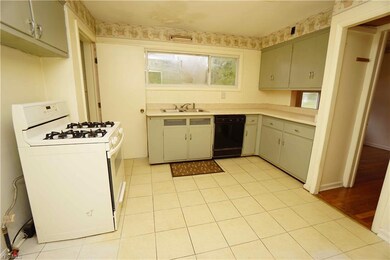 Spacious kitchen