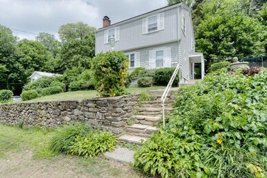 30 Sorrento St, Worcester, MA 01602 - photo 2