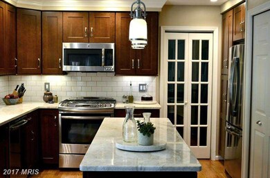 6142 Wesley Pond Ct, Burke, VA 22015 - photo 5