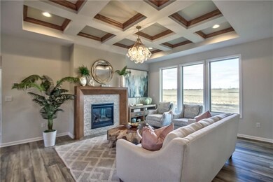 18725 Theden St, Spring Hill, KS 66083 - photo 5