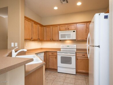005_Kitchen