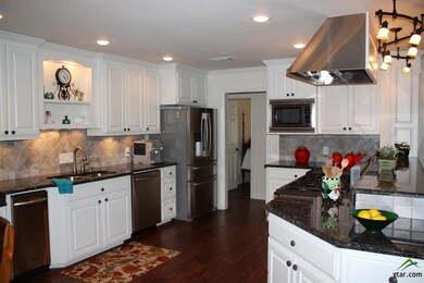 6101 Sutherland Dr, Tyler, TX 75703 - photo 6