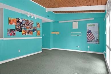 516 Owen Dr, Fayetteville, NC 28304 - photo 7