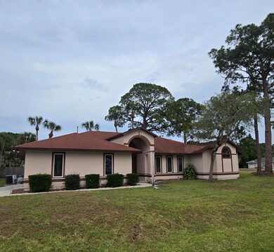 6725 Caliph Ave, Cocoa, FL 32927 - photo 2