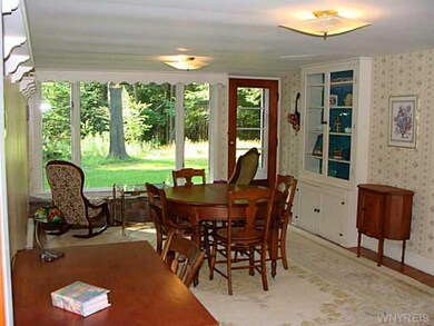 Dining Room Large Dining room can has room for sit