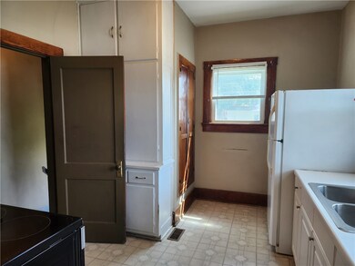 204 S Cherry St, Effingham, IL 62401 - photo 7