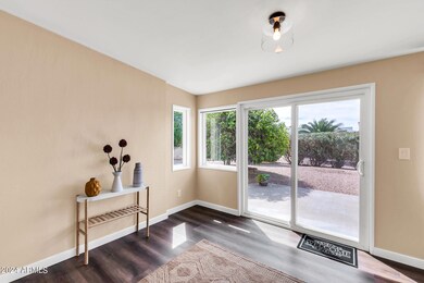 936 S 79th Way-9